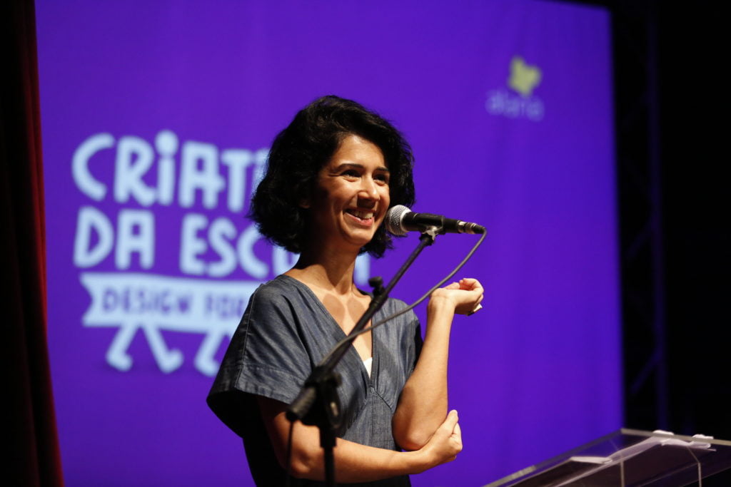 Carolina Pasquali na premiação do Desafio Criativos da Escola 2018. Foto: Marina Cavalcante.